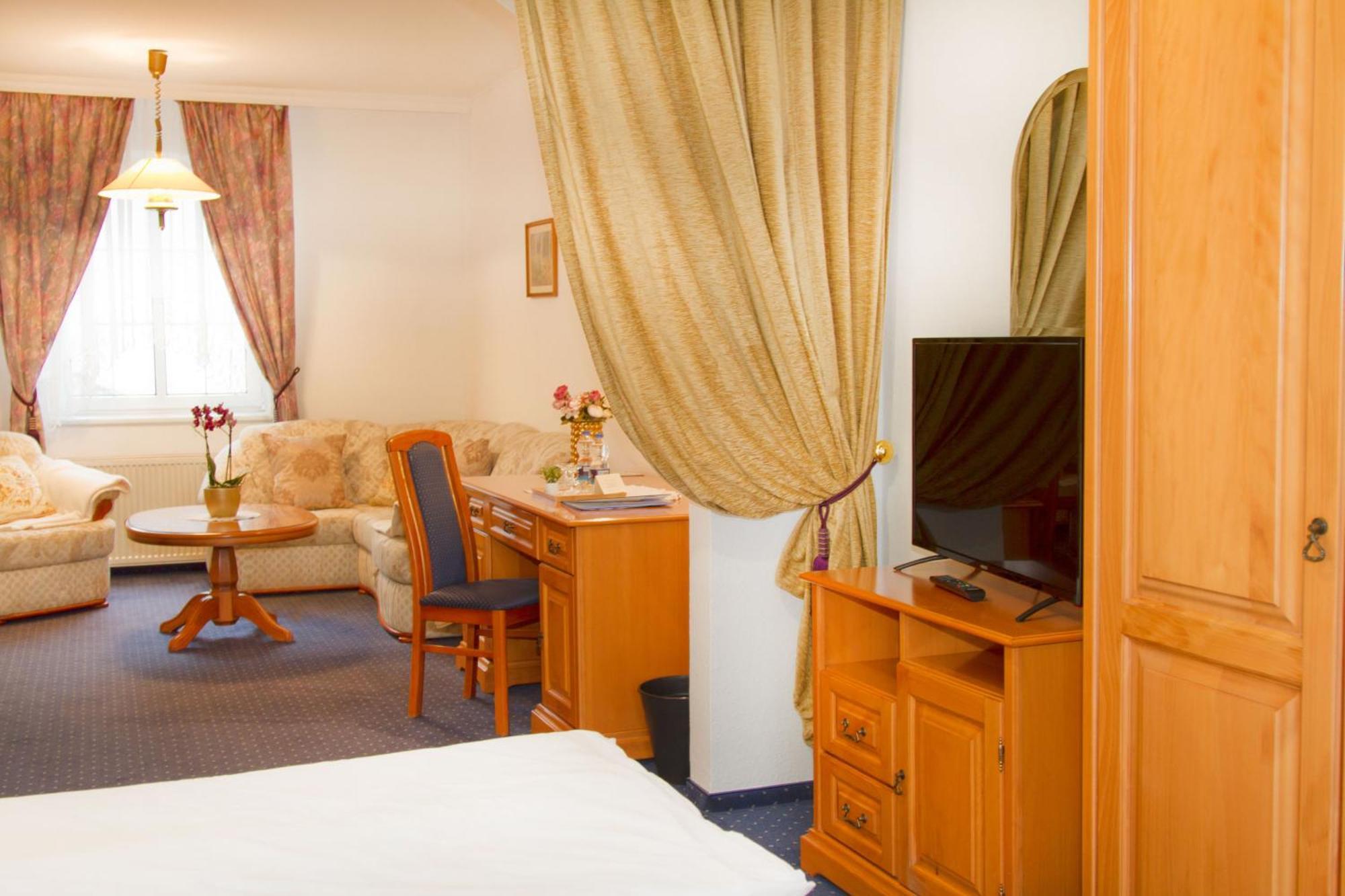 Hotel Wesselenyi Дьєр Екстер'єр фото