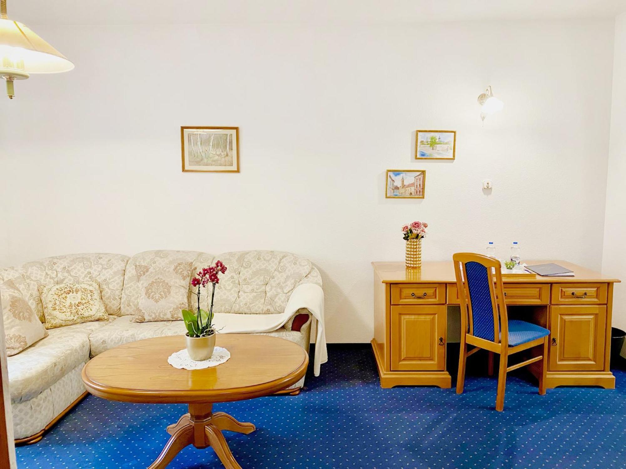 Hotel Wesselenyi Дьєр Екстер'єр фото