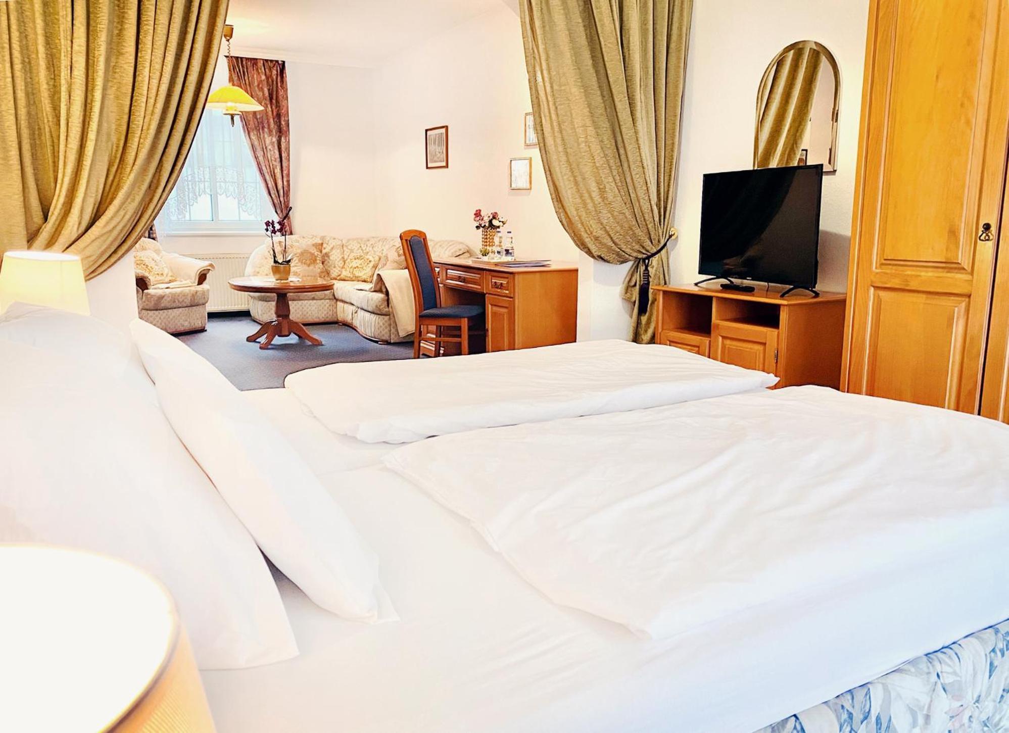 Hotel Wesselenyi Дьєр Екстер'єр фото