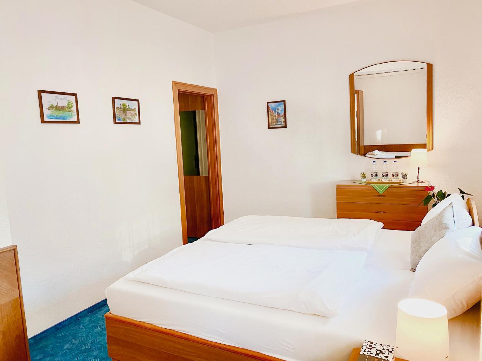 Hotel Wesselenyi Дьєр Екстер'єр фото