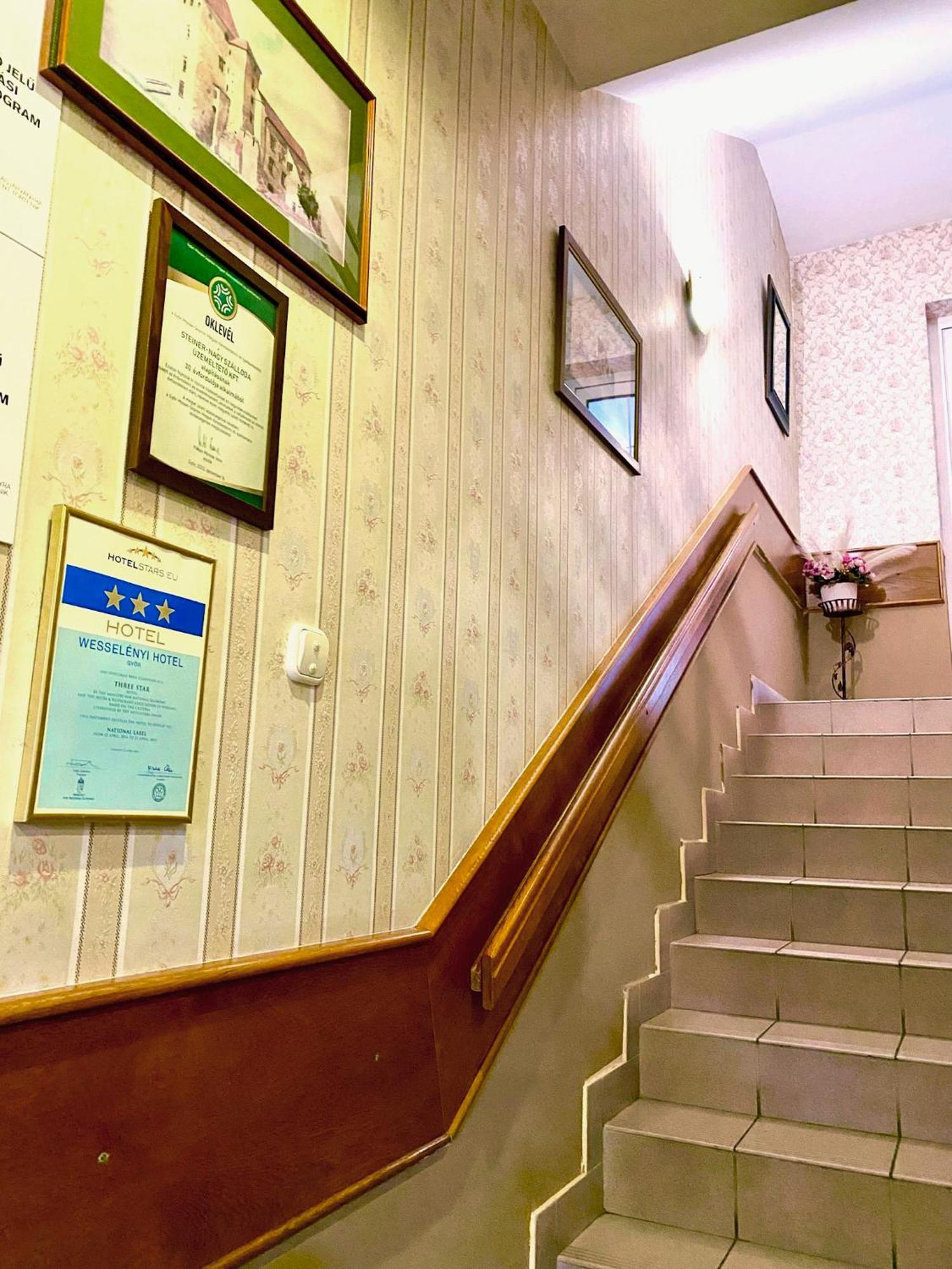 Hotel Wesselenyi Дьєр Екстер'єр фото